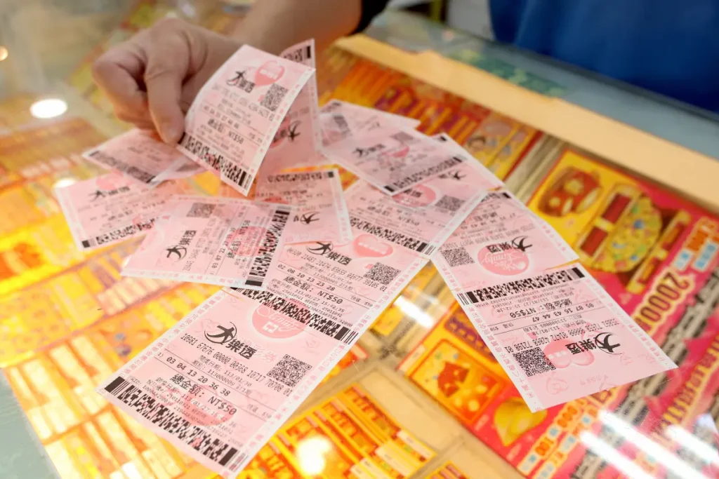 線上彩票 VS 台灣彩券：哪個更適合你？｜EVO娛樂城